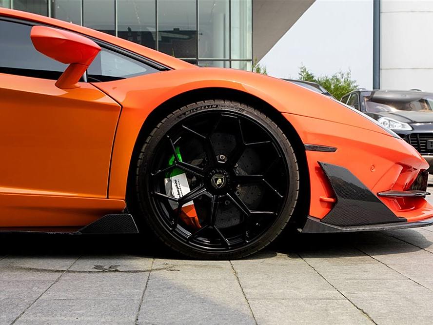 aventador-2011-lp-700-4-18-203531-6