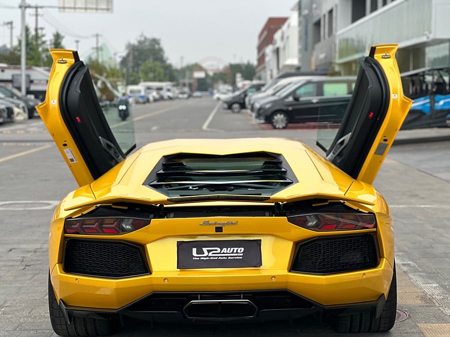 aventador-2011-lp-700-4-200505-28