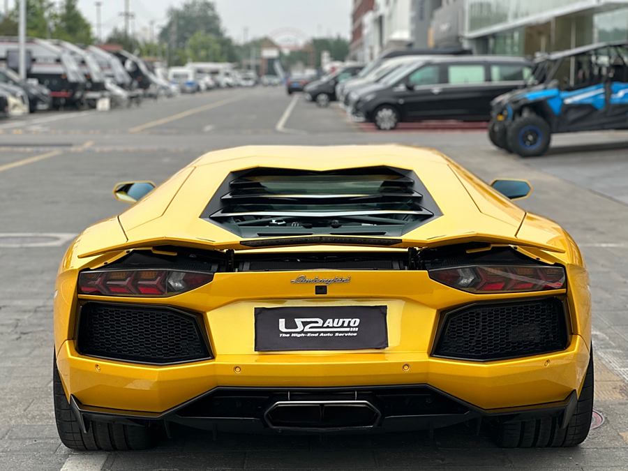 aventador-2011-lp-700-4-200505-31