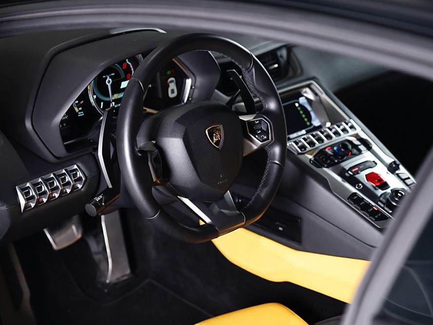 aventador-2011-lp-700-4-24-204485-8