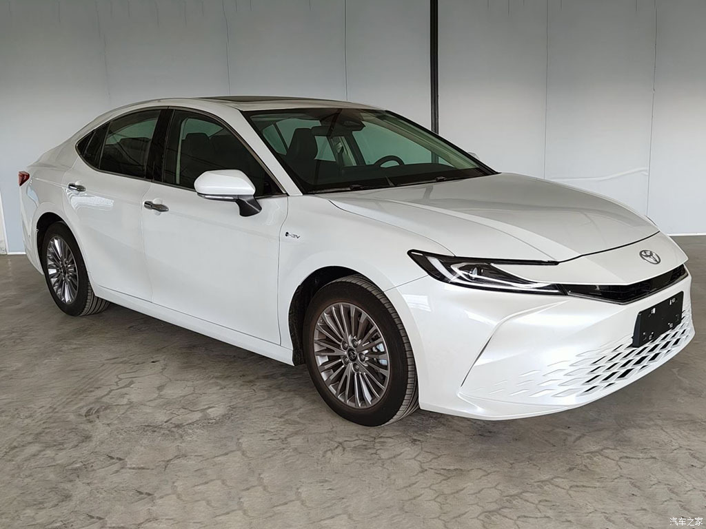 camry-2024-2-0g-premium-edition-163244-40