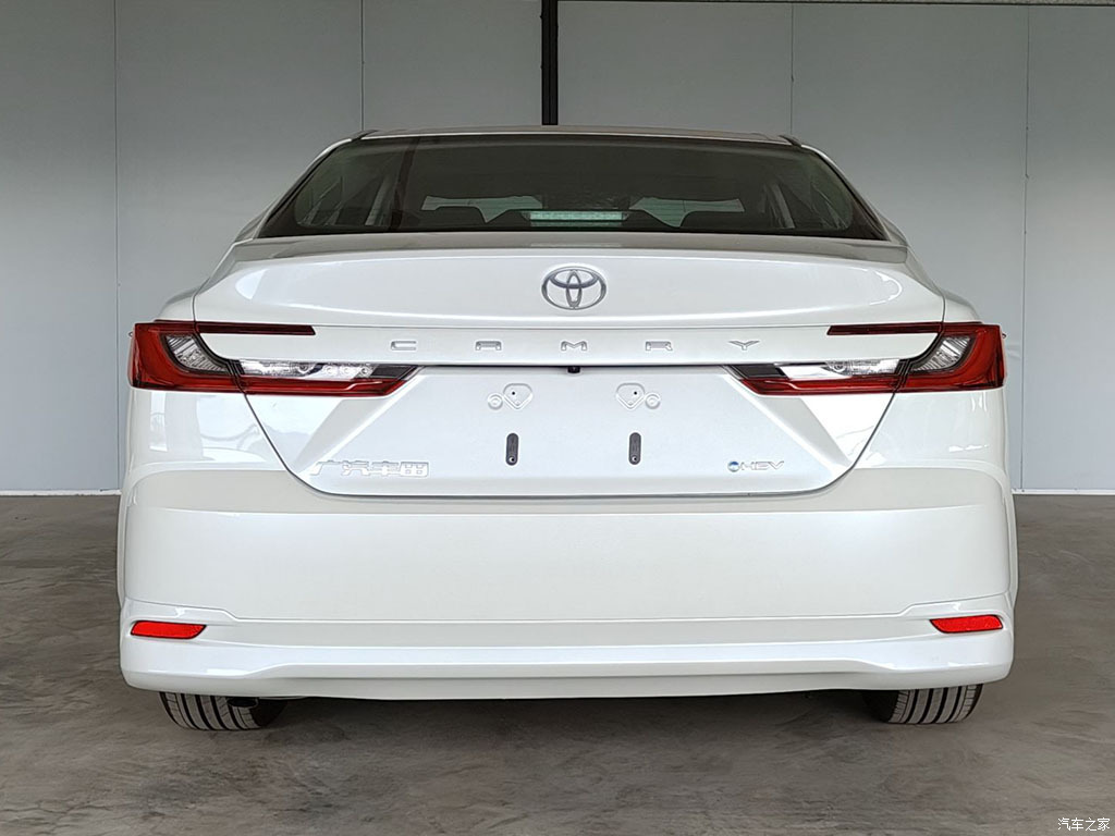 camry-2024-2-0g-premium-edition-163244-41