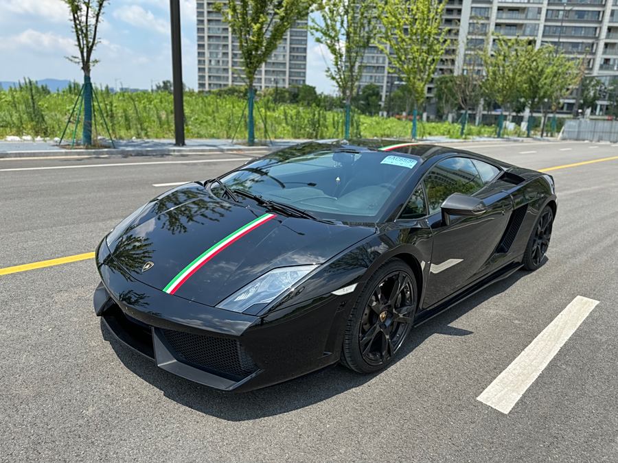 gallardo-2011-lp-550-2-tricolore-9-205606-11