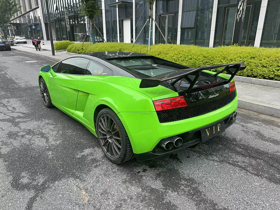 gallardo-2011-lp-560-4-bicolore-5-203887-8