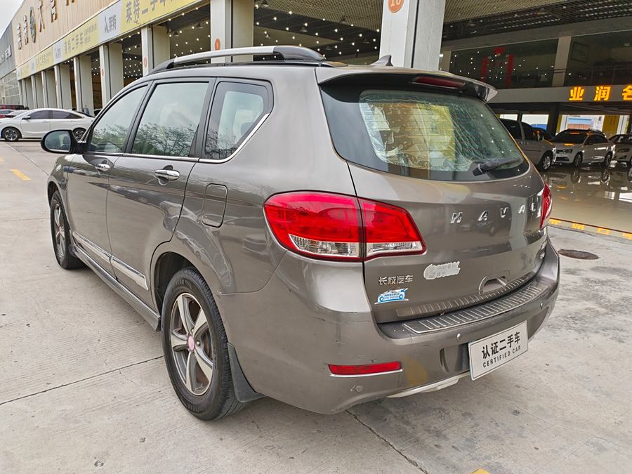 haval-h6-2013-model-upgraded-version-1-5t-manual-two-wheel-drive-elite-model-76397-6