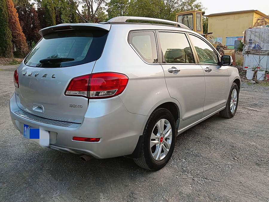 haval-h6-2013-upgraded-version-2-4l-automatic-two-wheel-drive-luxury-model-76596-8