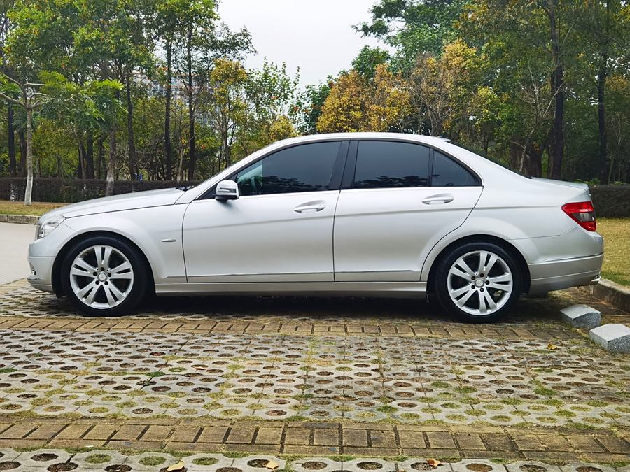 mercedes-benz-c-class-2010-c-200-cgi-fashion-8-164913-8