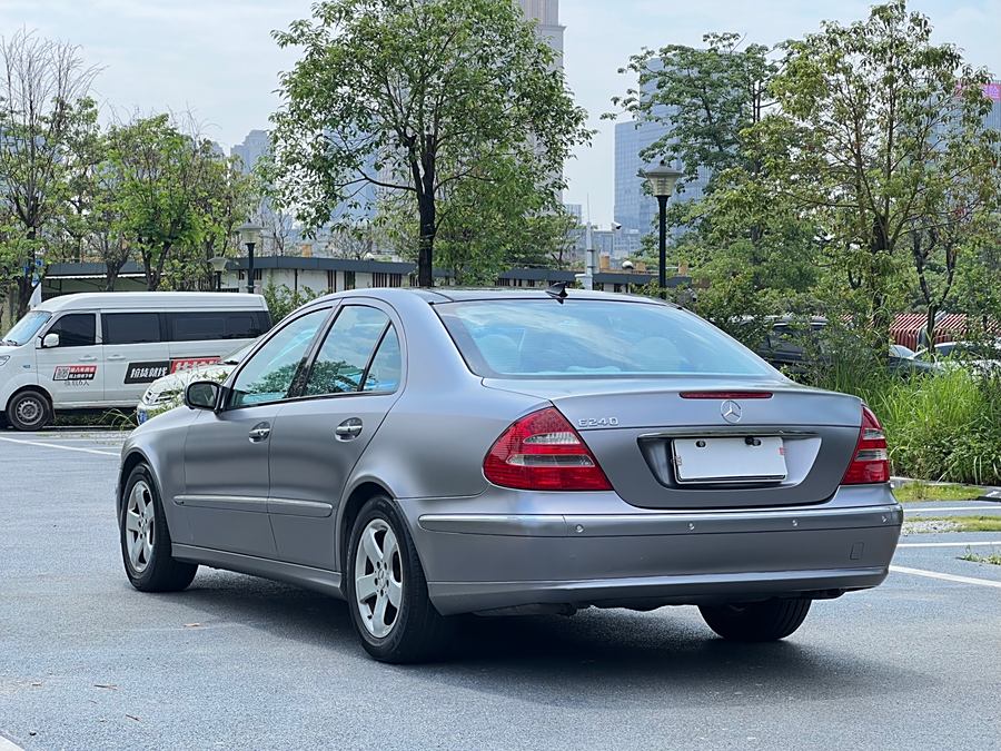 mercedes-benz-e-class-imported-2004-e-240-9-164733-7