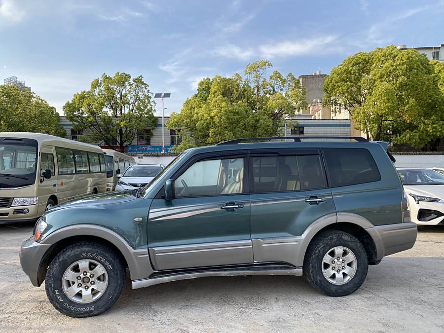 pajero-2008-model-v73-3-0l-at-glx-102491-13