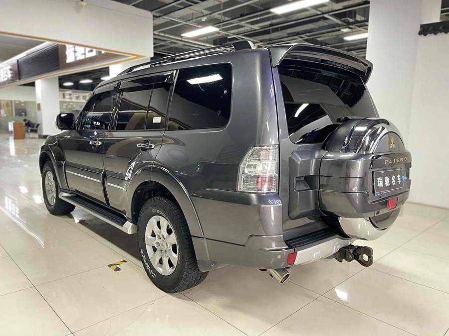 pajero-import-2016-model-3-0l-automatic-luxury-edition-national-emission-standard-v-80772-21