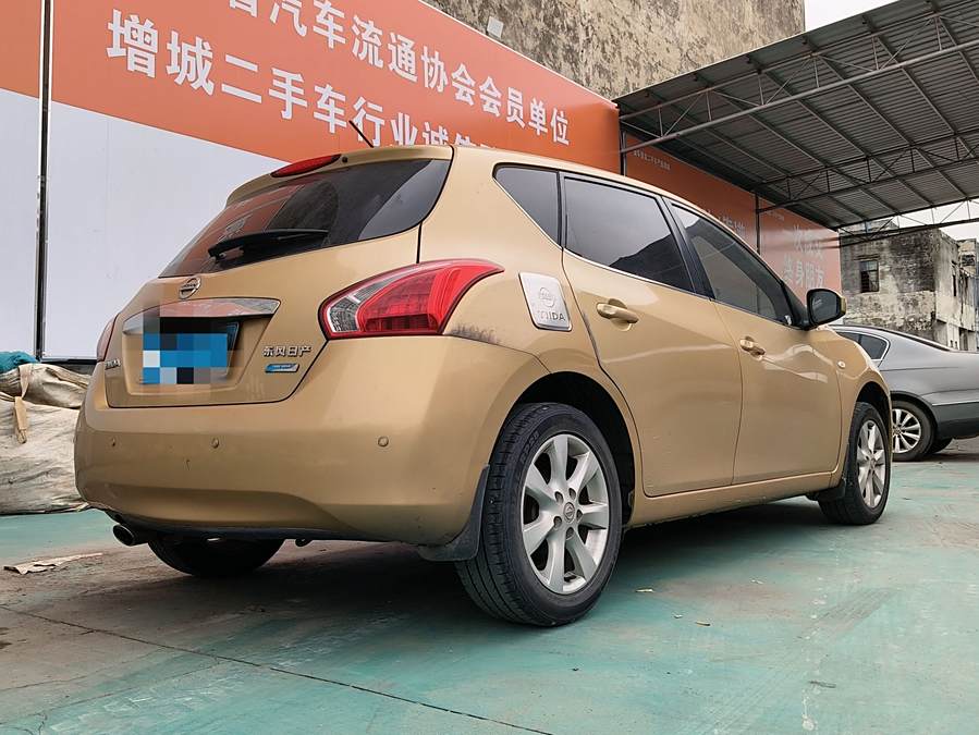 qashqai-tiida-2011-model-1-6l-manual-comfort-type-94428-15