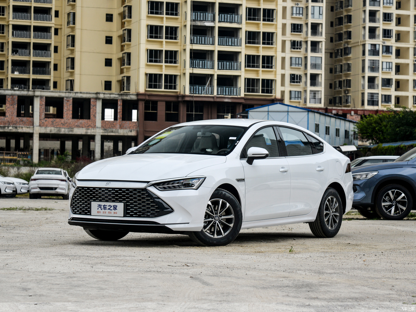 qin-plus-2024-honor-edition-ev-420km-beyond-edition-142715-8