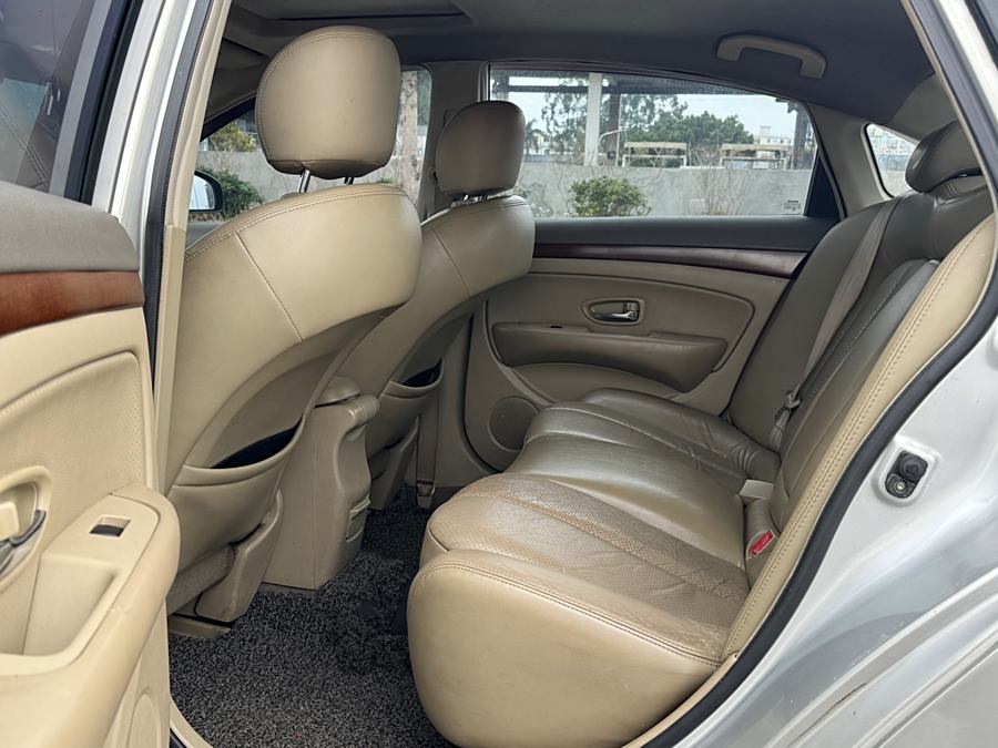 sylphy-2009-model-1-6xl-automatic-luxury-sunroof-edition-96809-17