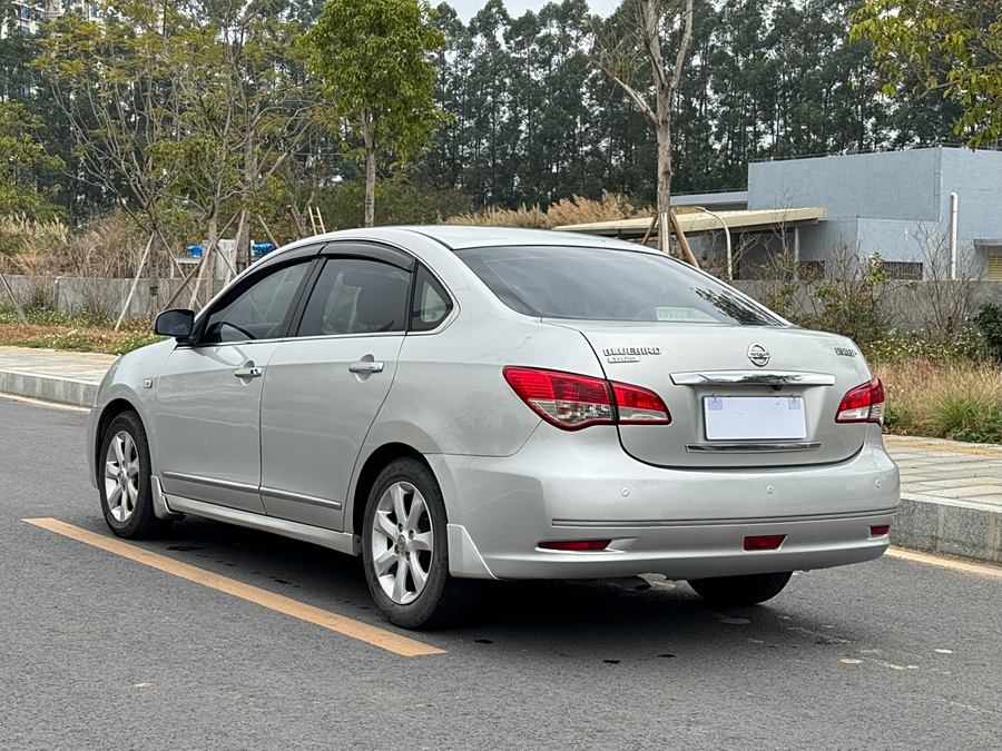 sylphy-2009-model-1-6xl-automatic-luxury-sunroof-edition-96809-6