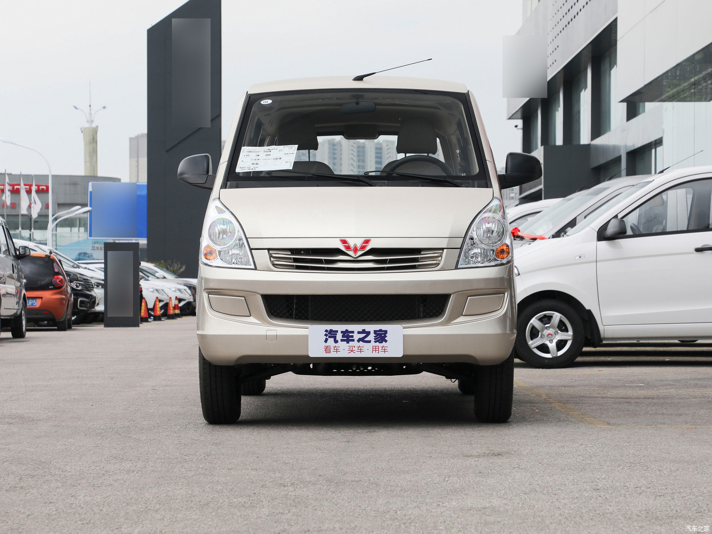 wuling-rongguang-s-2022-1-2l-basic-model-with-windows-2-seats-lsi-156726-9