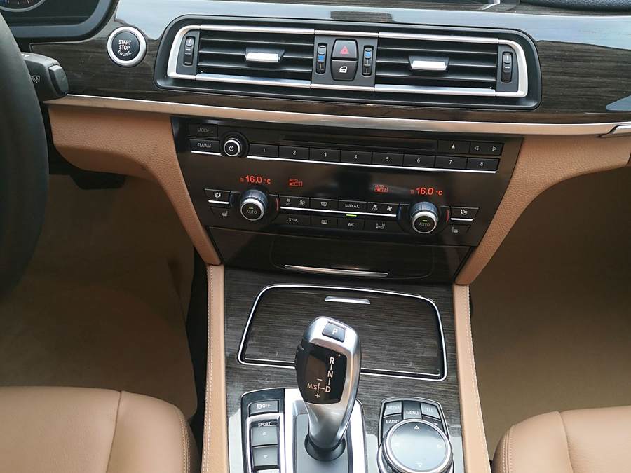 bmw-7-series-2013-730li-leading-edition-2-262865-18