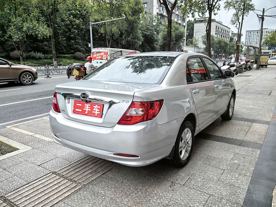 byd-f3-2015-energy-saving-edition-1-5l-manual-luxury-model-2-310309-7