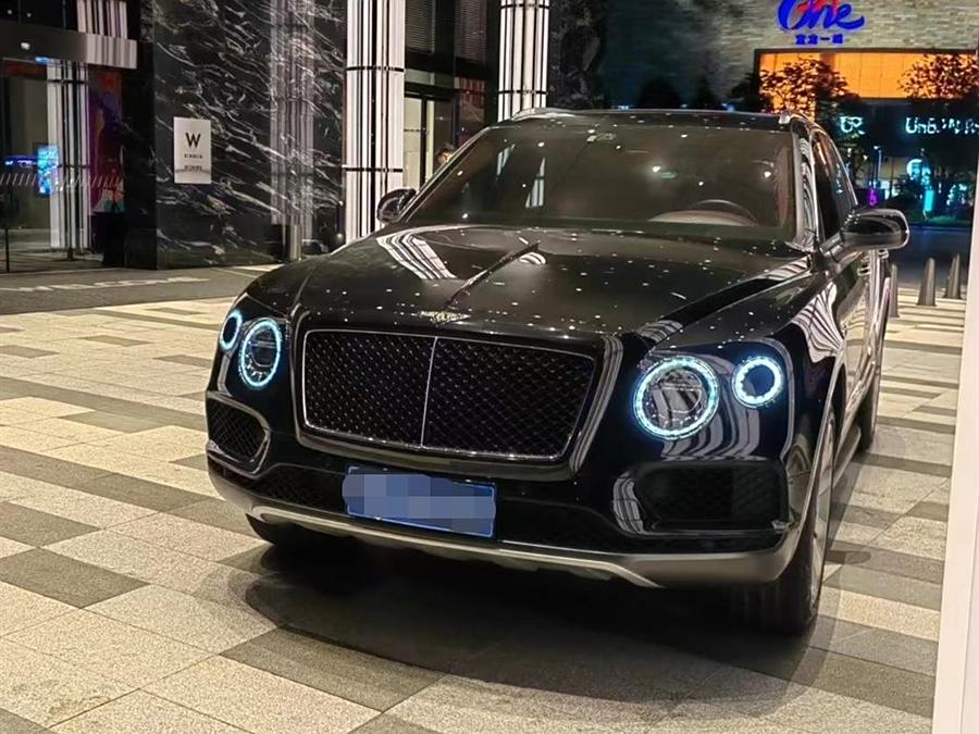 bentayga-2018-4-0t-v8-5-713805-8