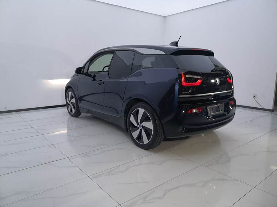 bmw-i3-imported-2019-fast-charging-version-3-705512-9