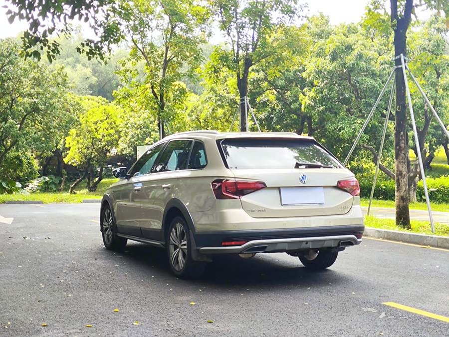 c-trek-2018-230tsi-dsg-luxury-686727-7