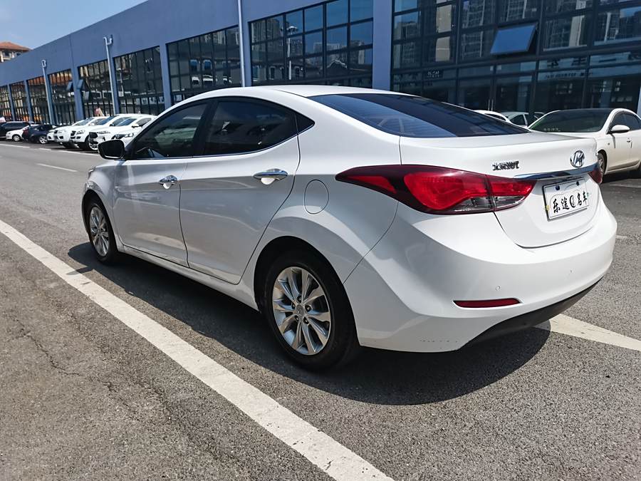 elantra-2016-1-6l-automatic-premium-523644-6