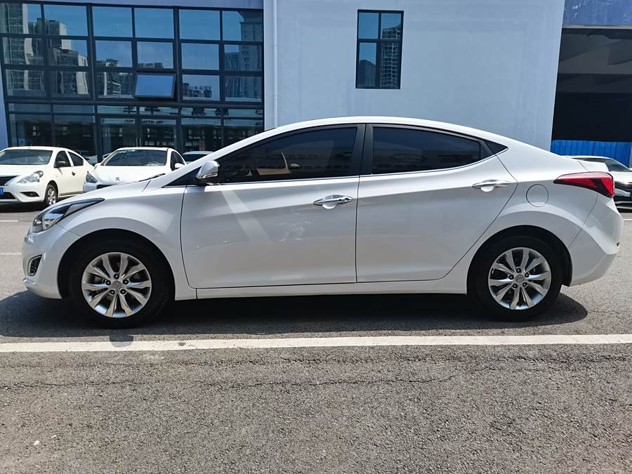 elantra-2016-1-6l-automatic-premium-523644-7