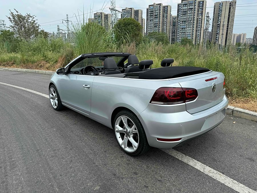 golf-imported-2012-1-4tsi-luxury-convertible-2-714798-9