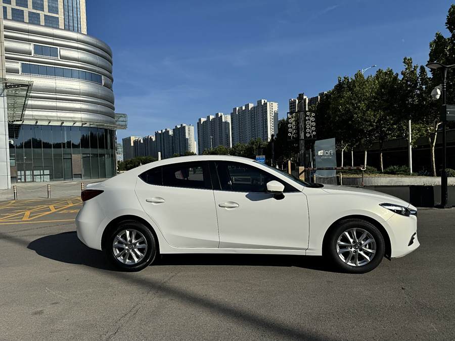 mazda-3-2019-angkesaila-cloud-control-edition-sedan-1-5l-automatic-comfort-type-national-v-672568-7