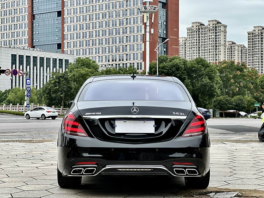 mercedes-benz-s-class-amg-2018-amg-s-63-l-4matic-692791-17