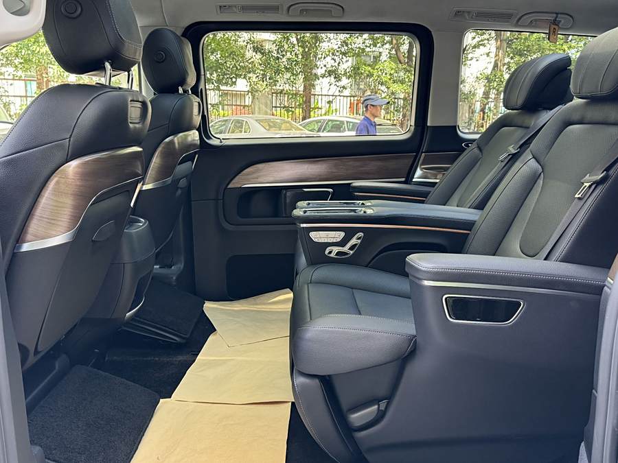 mercedes-benz-v-class-2022-v-260-l-long-wheelbase-luxury-edition-4-648251-6