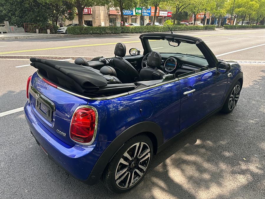 mini-2018-1-5t-cooper-cabrio-artist-668253-16