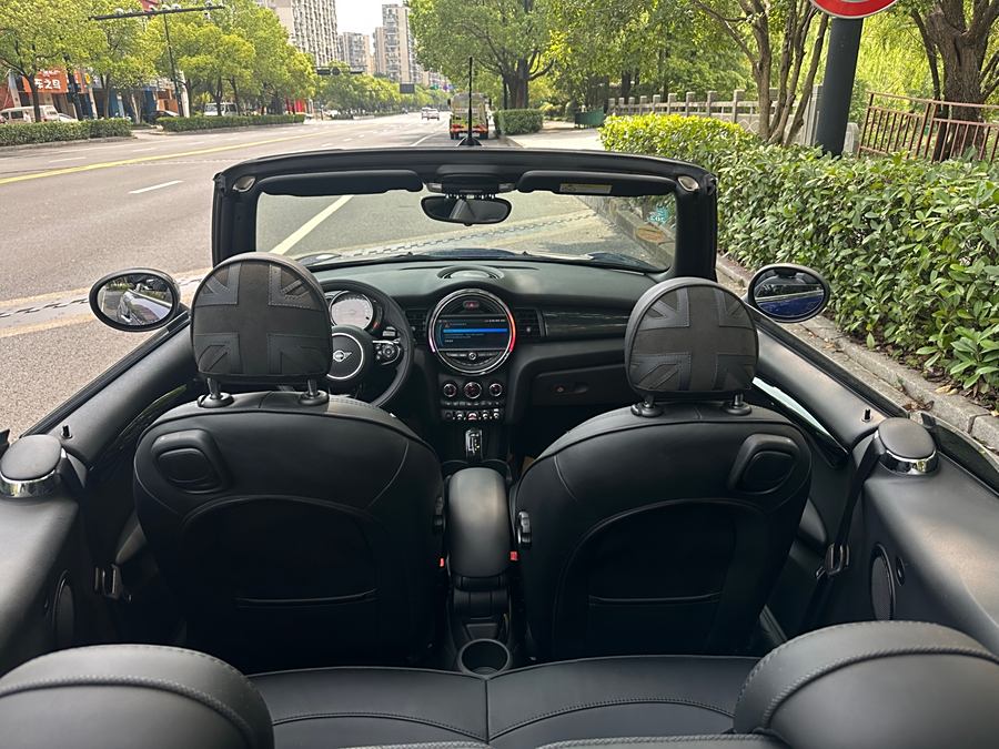 mini-2018-1-5t-cooper-cabrio-artist-668253-20