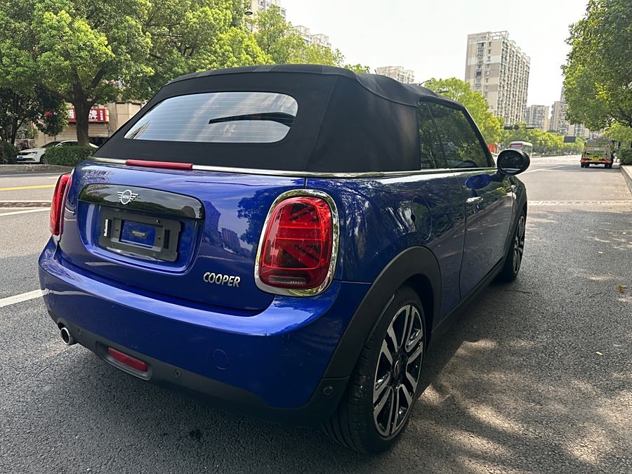 mini-2018-1-5t-cooper-cabrio-artist-668253-7