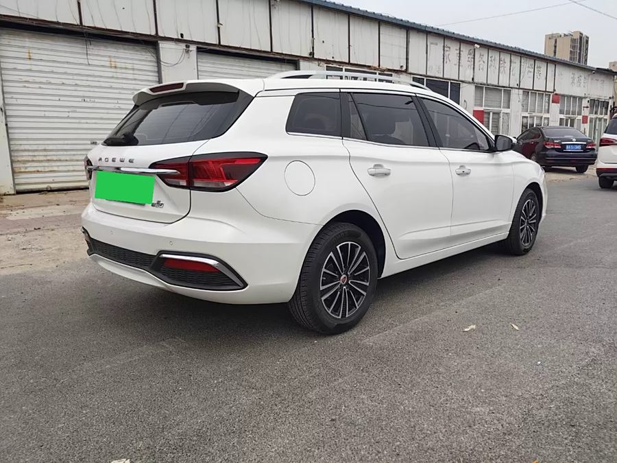 roewe-ei5-2019-comfort-edition-704470-8