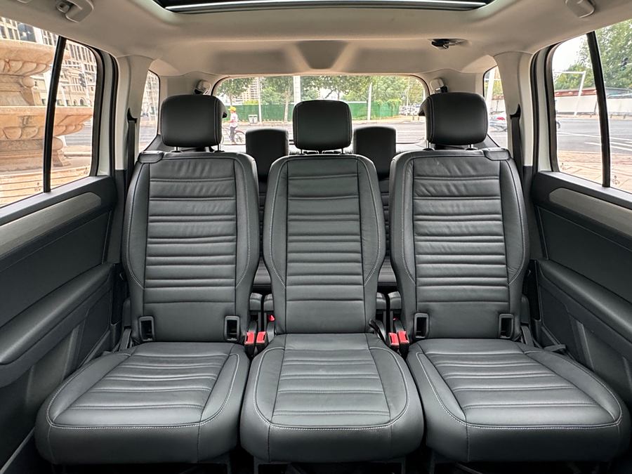 touran-2018-touran-l-280tsi-dsg-7-seater-national-vi-583943-16