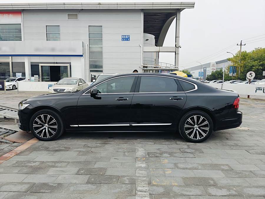 volvo-s90-2022-b5-zhiyi-luxury-edition-703560-14