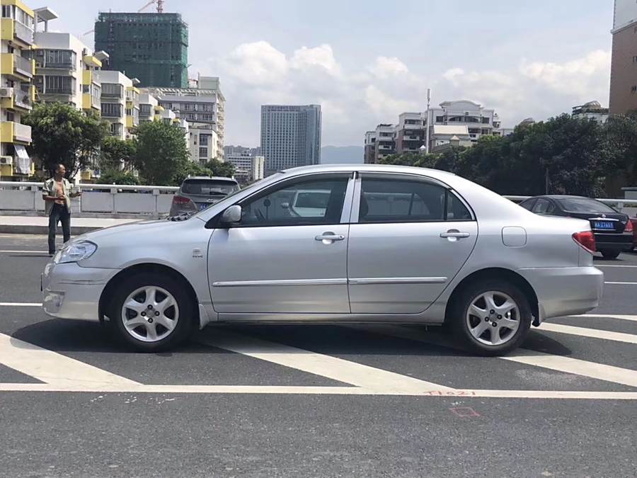 corolla-2011-1-6l-manual-classic-edition-718613-8