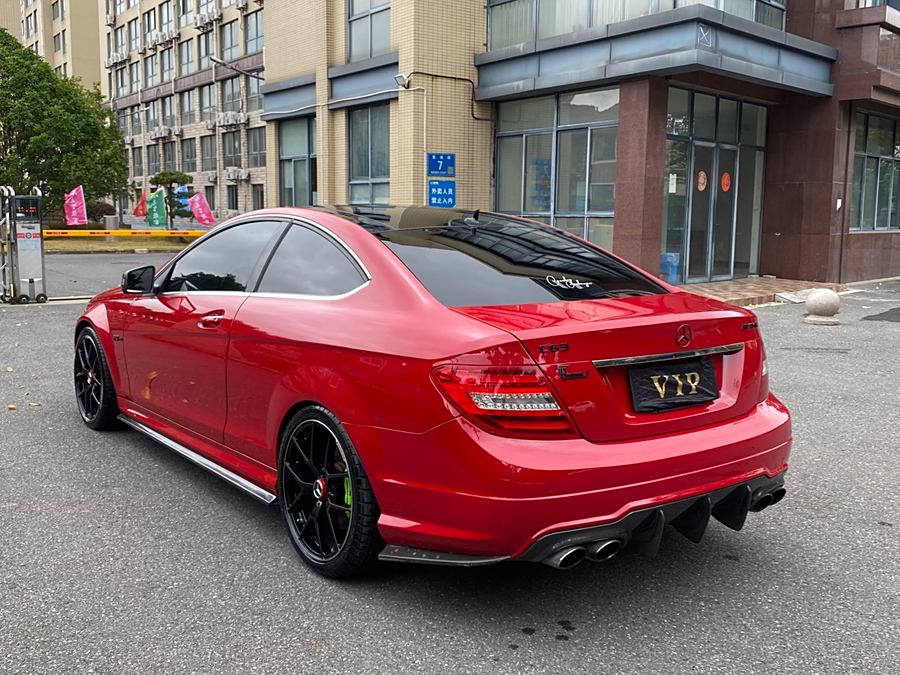 mercedes-benz-c-class-amg-2014-amg-c-63-coupe-edition-507-720566-7