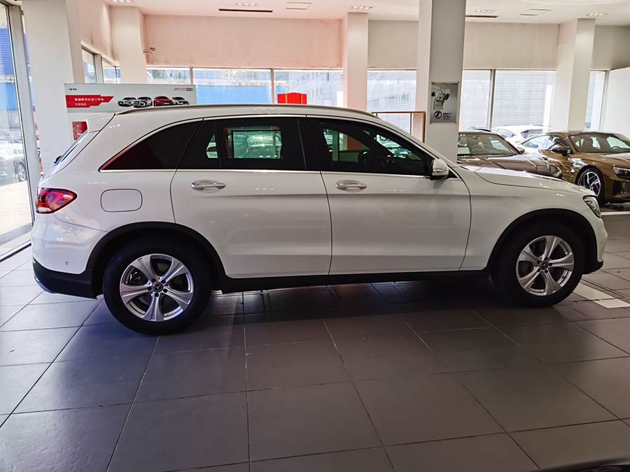 mercedes-benz-glc-2020-glc-260-l-4matic-dynamic-8-720584-6