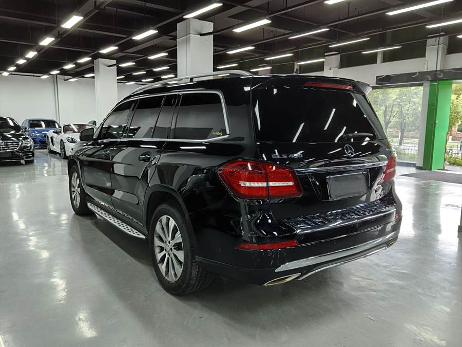 mercedes-benz-gls-2017-gls-400-4matic-luxury-3-728485-7