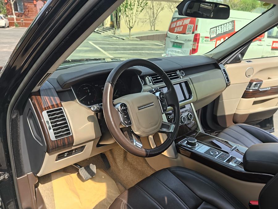 range-rover-2015-3-0-sc-v6-vogue-se-genesis-extended-edition-4-729740-11