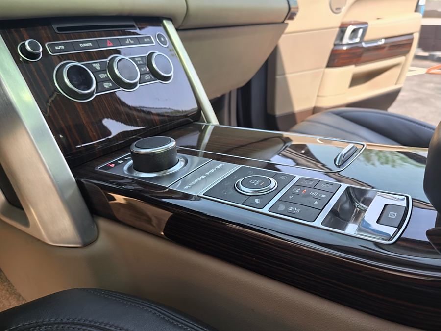 range-rover-2015-3-0-sc-v6-vogue-se-genesis-extended-edition-4-729740-13