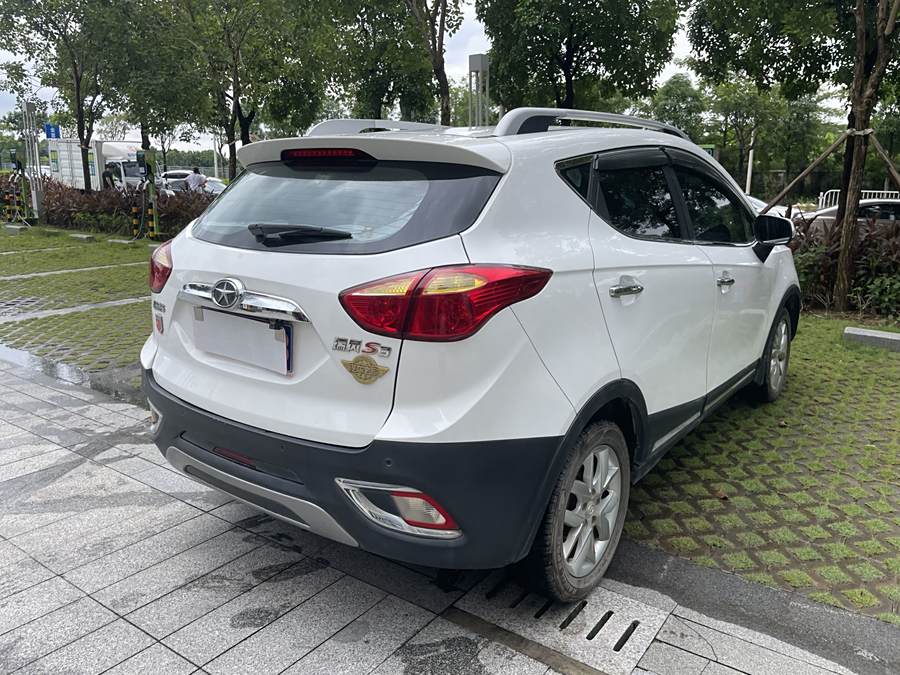 ruifeng-s3-2014-1-5l-cvt-luxury-model-719089-9