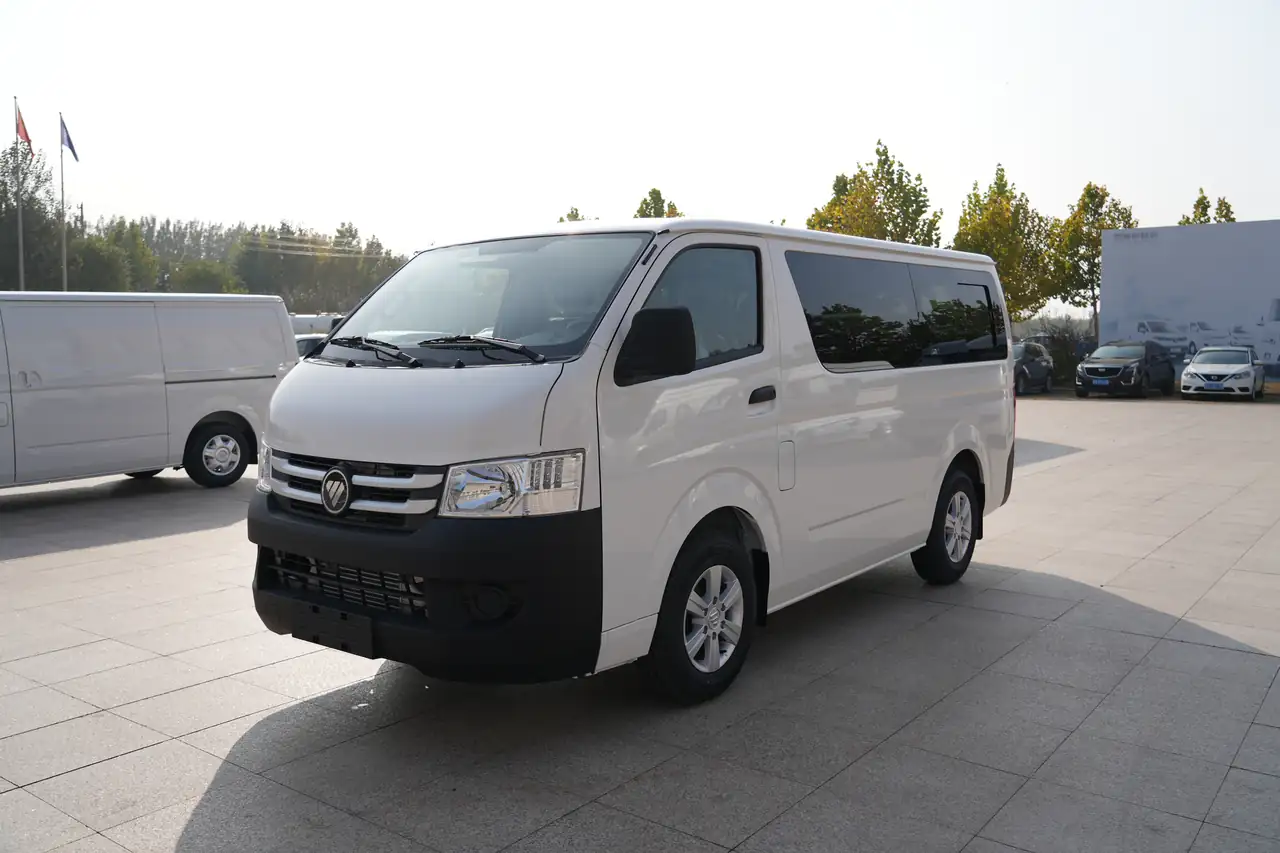 C2 Light Passenger Vehicle - 15 Seats - Single Door